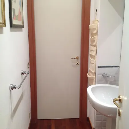 Guest house La Stazione La Spezia