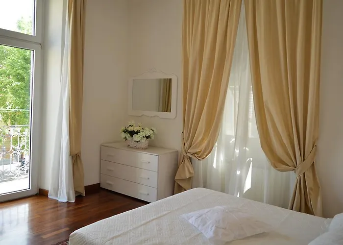 Guest house La Stazione 3*
